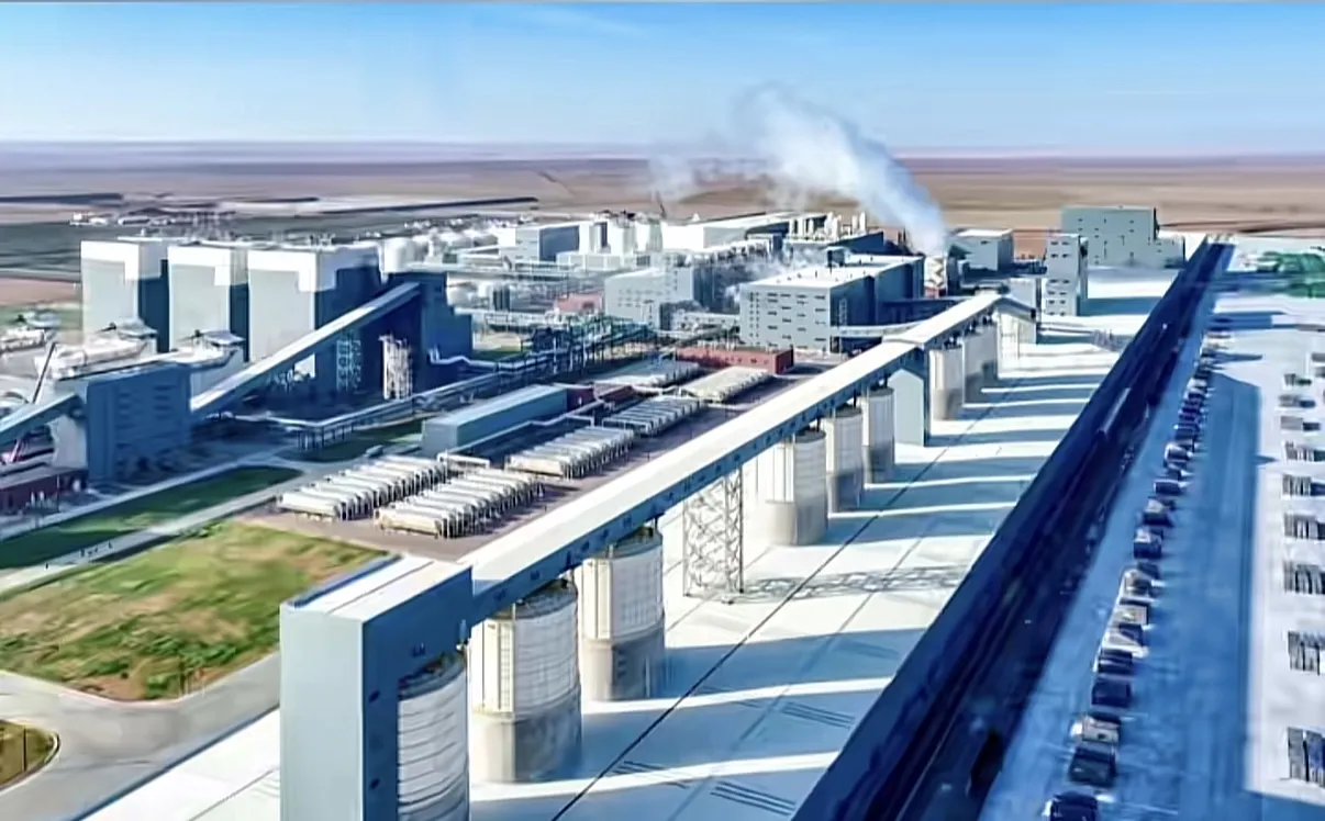 Conveyor gallery and bulk tanker fleet loading soda ash at the partner production base